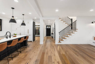 The Benefits of Hardwood Flooring: Why It's a Timeless Choice